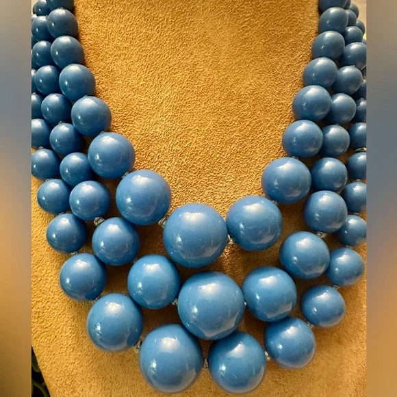 Ceil blue bead necklace - Picture 3 of 5